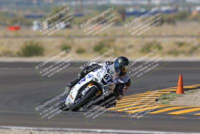 media/Sep-25-2022-CVMA (Sun) [[ee08ed6642]]/Race 8 Supersport Middleweight Shootout/